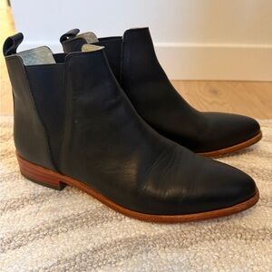 Nisolo Eva Everyday Chelsea Boot - Size 9 women’s